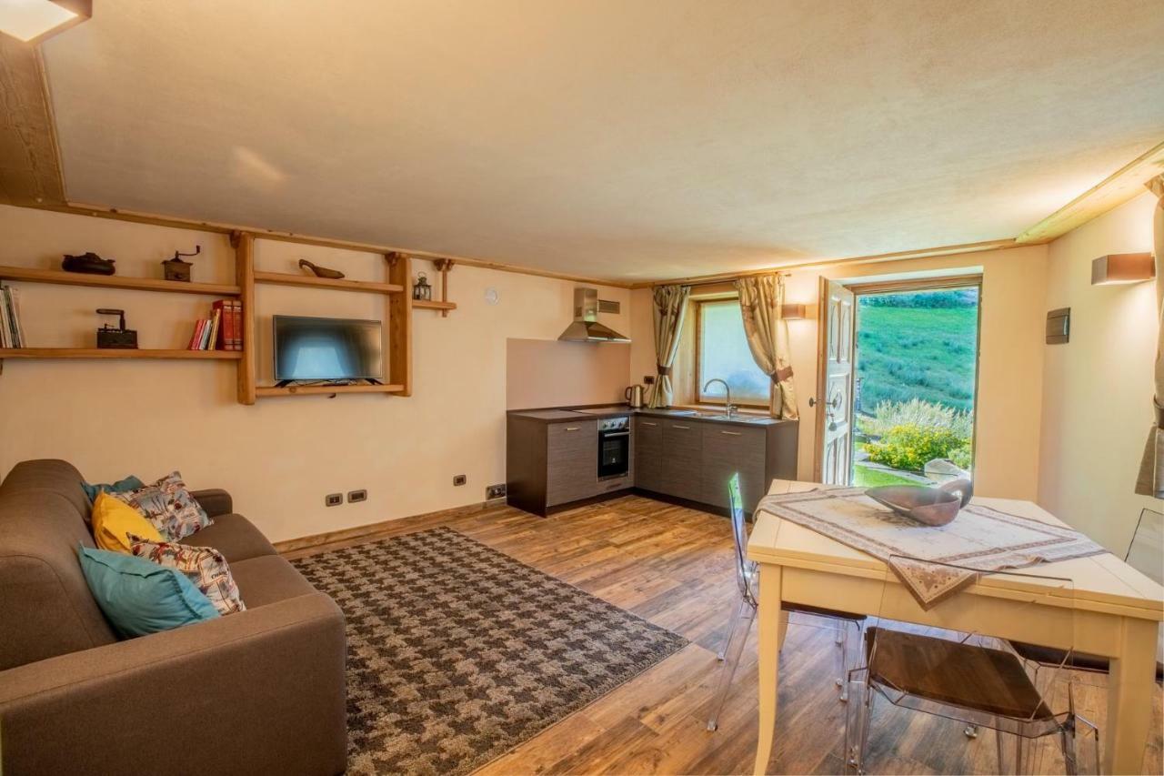 Casa Vacanze Petit Haury - Alloggi Ad Uso Turistico Vda Arvier N 0039 E N 0040 - Extérieur photo